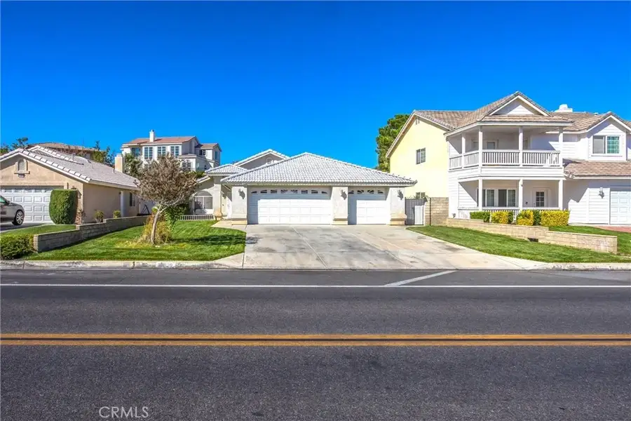 13900 Spring Valley Pkwy, Victorville, CA 92395 - Image #2