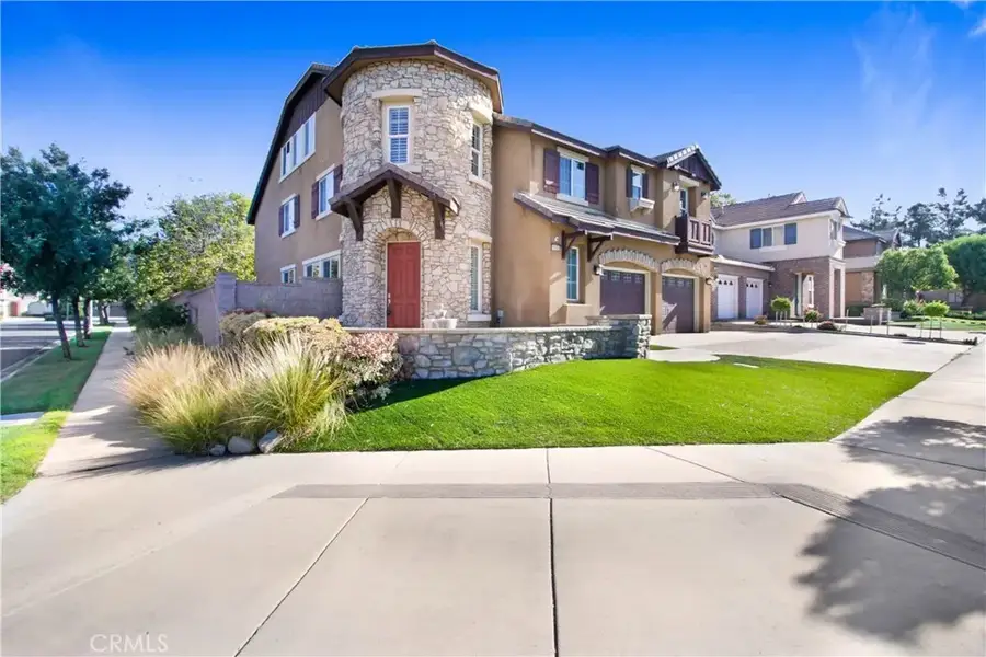 15562 Sicily Lane, Fontana, CA 92336 - Image #3