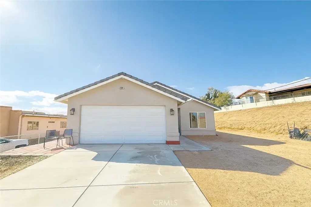 16965 Palm, Hesperia, CA 92345 - Image #1