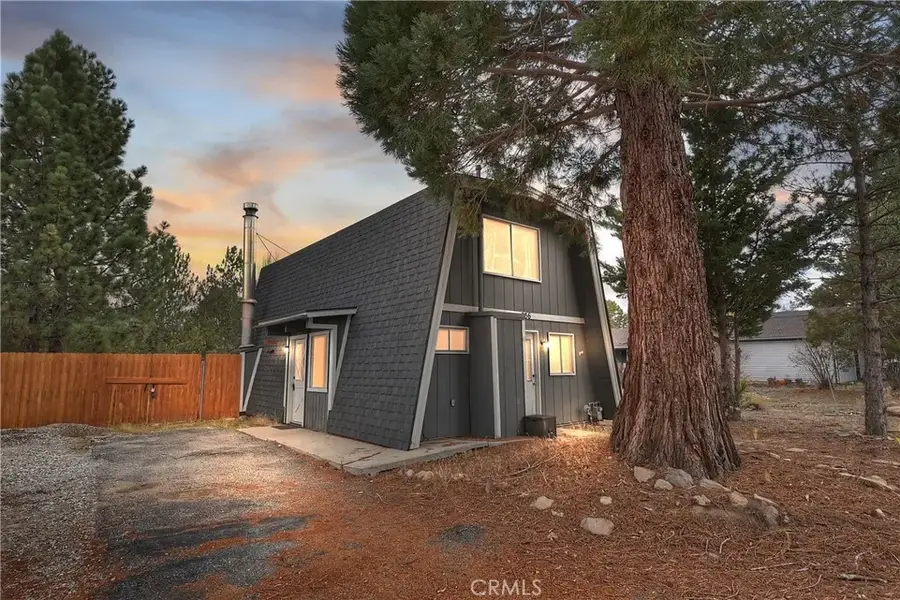 236 E Cinderella, Big Bear City, CA 92314 - Image #2