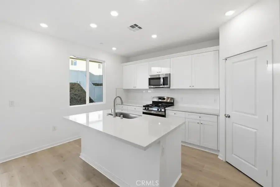 33202 Damask Lane, French Valley, CA 92596 - Image #3