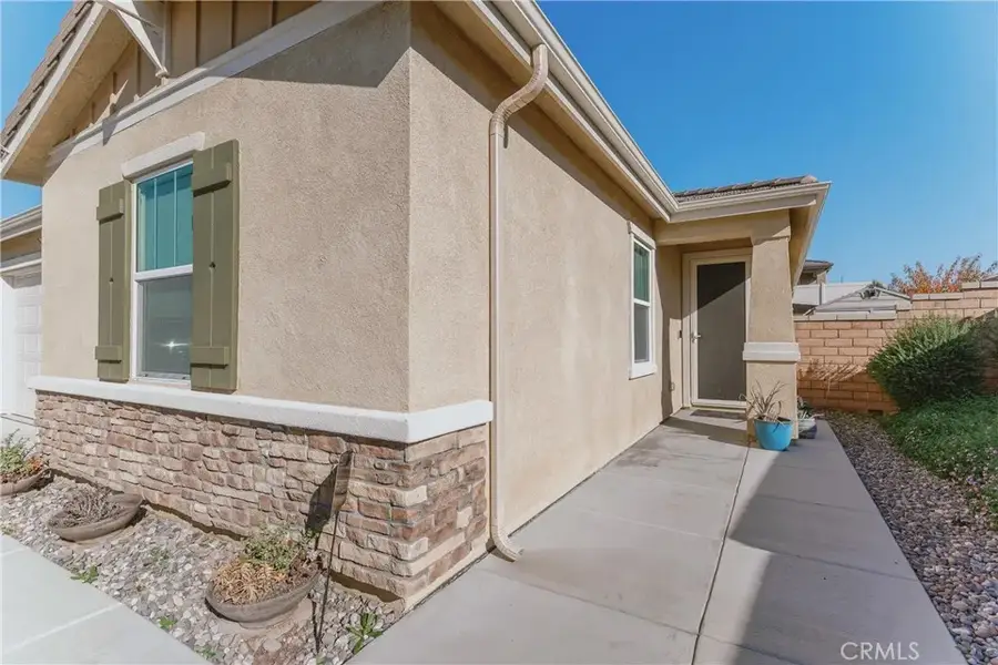 7552 Honeybell Court, Riverside, CA 92507 - Image #3