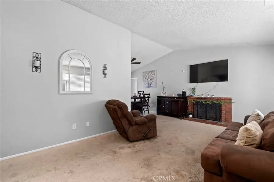 12831 Stage Coach Drive, Victorville, CA 92392 - Image #3