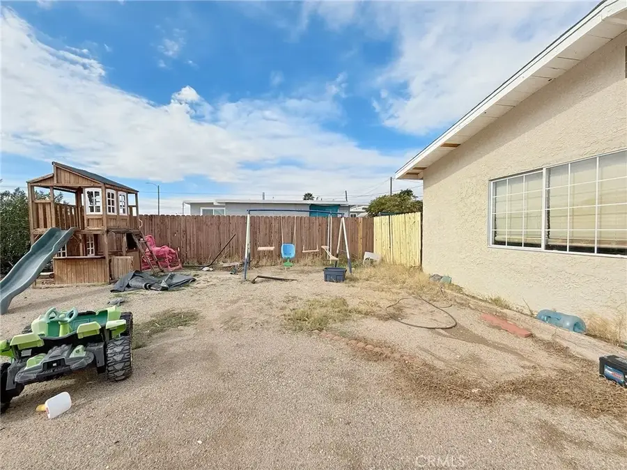 361 Windy Pass, Barstow, CA 92311 - Image #2