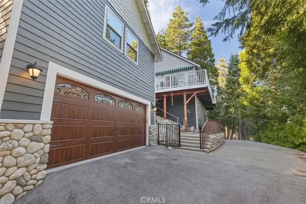 1040 Jungfrau, Crestline, CA 92325