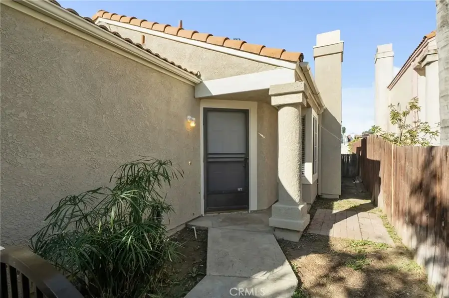 11864 Perlita, Fontana, CA 92337 - Image #3