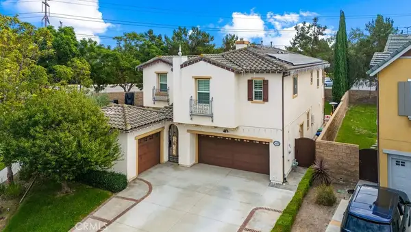 1470 Voyager, Tustin, CA 92782