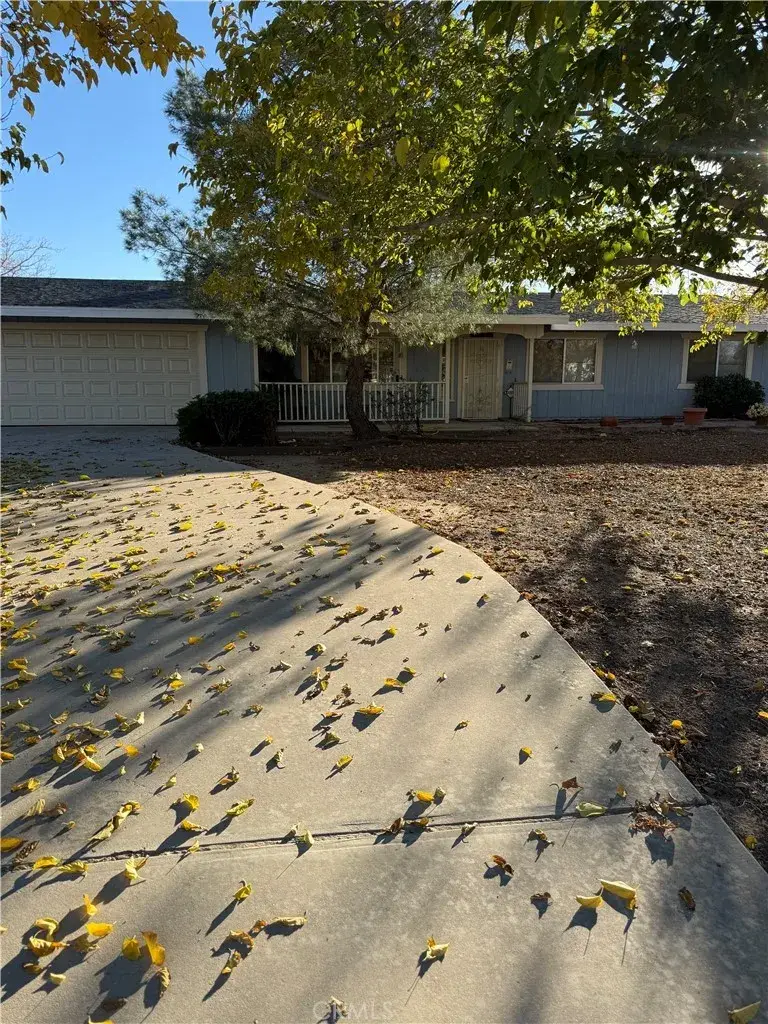 17747 Walnut, Hesperia, CA 92345 - Image #2