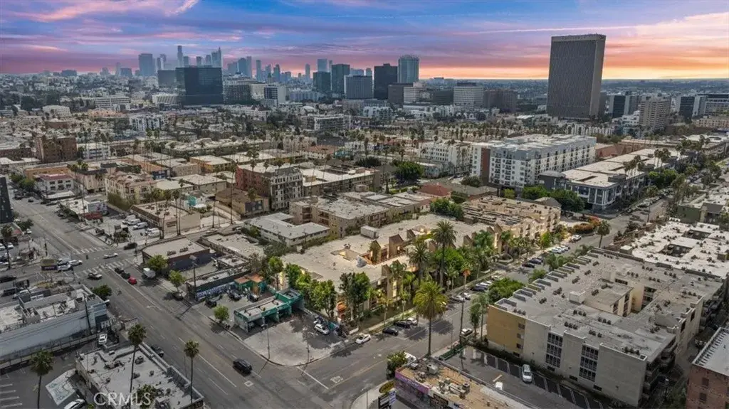 320 S Ardmore #233, Los Angeles, CA 90020 - Image #1