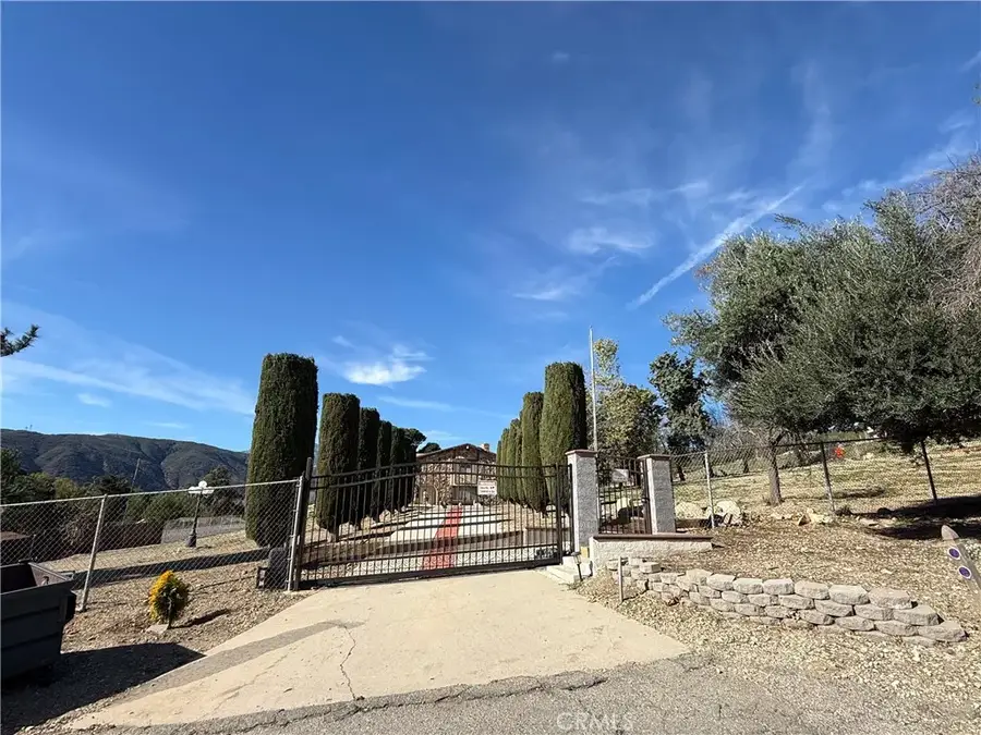 750 Woodlawn, San Bernardino, CA 92407 - Image #2