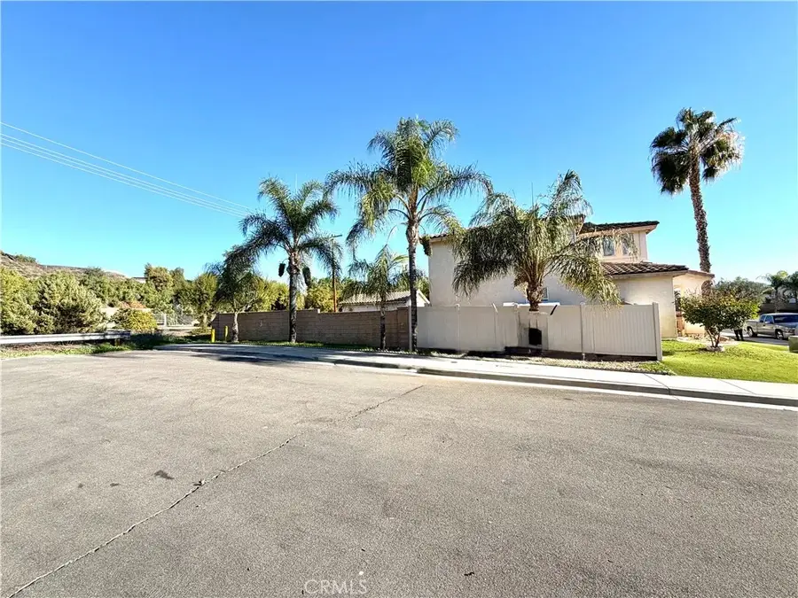 41897 Black Mountain, Murrieta, CA 92562 - Image #3