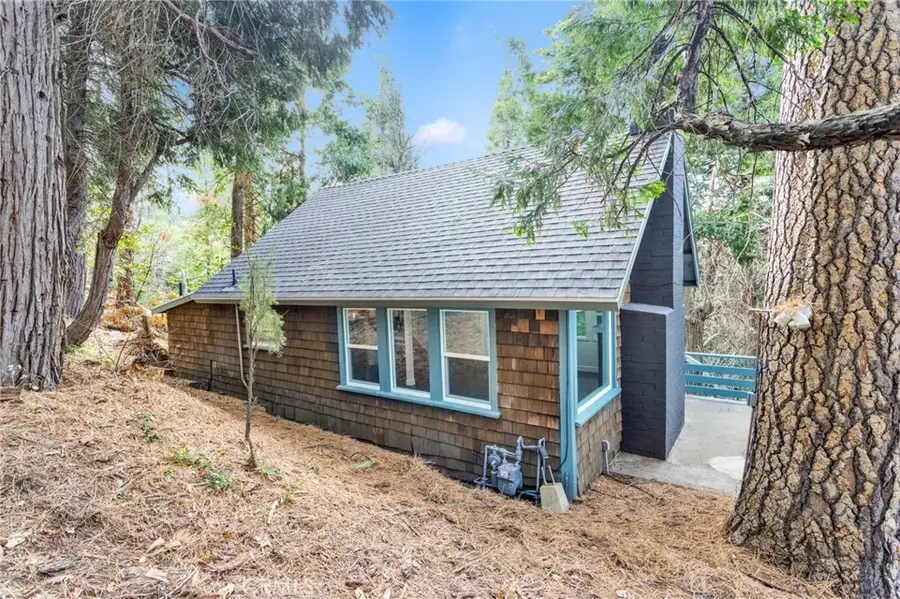 480 Valley Road, Crestline, CA 92325 - Image #3