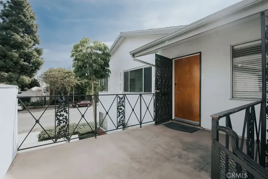 433 Atlantic #6, Long Beach, CA 90802 - Image #2