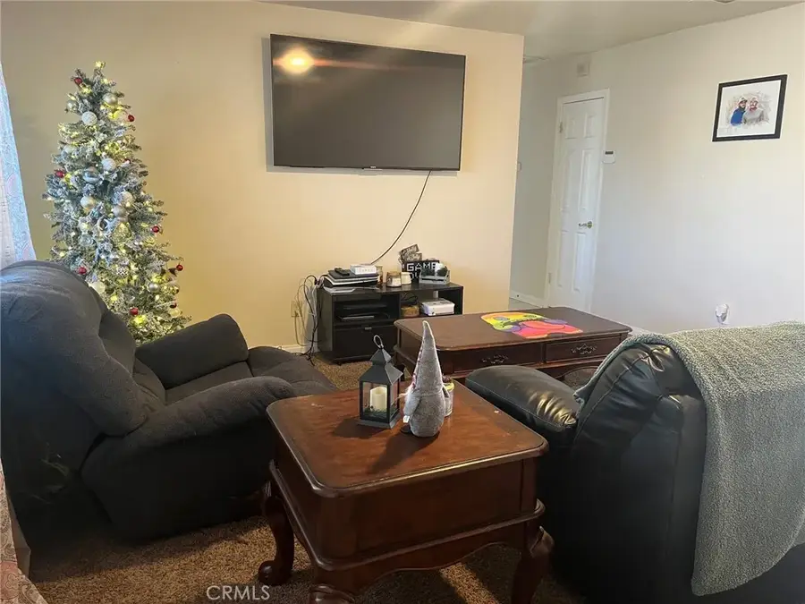 14585 Mauna Loa, Hesperia, CA 92345 - Image #3