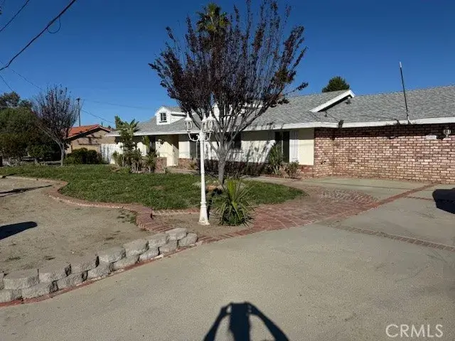 42040 Acacia Avenue, Hemet, CA 92544 - #2