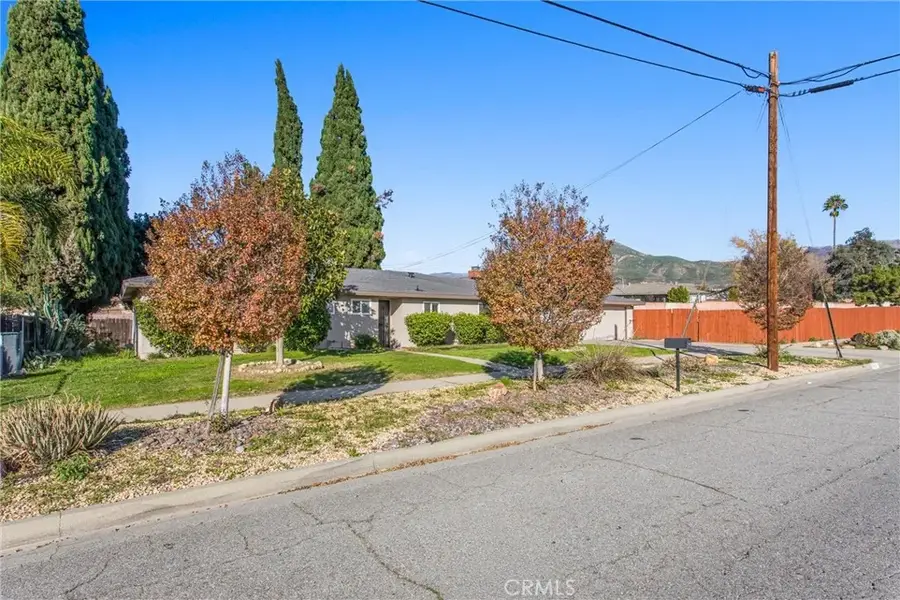 25820 Date Street East, San Bernardino, CA 92404 - Image #3