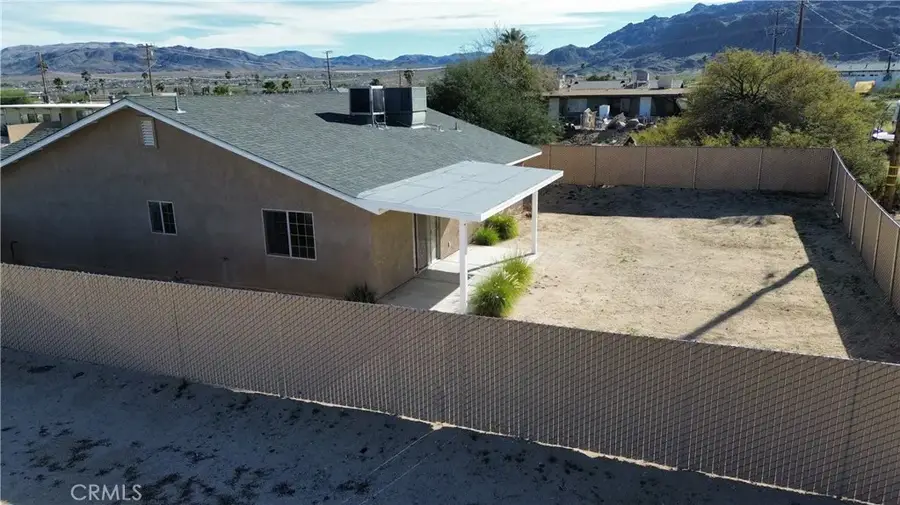 6352 Smoketree Avenue, Twentynine Palms, CA 92277 - Image #3