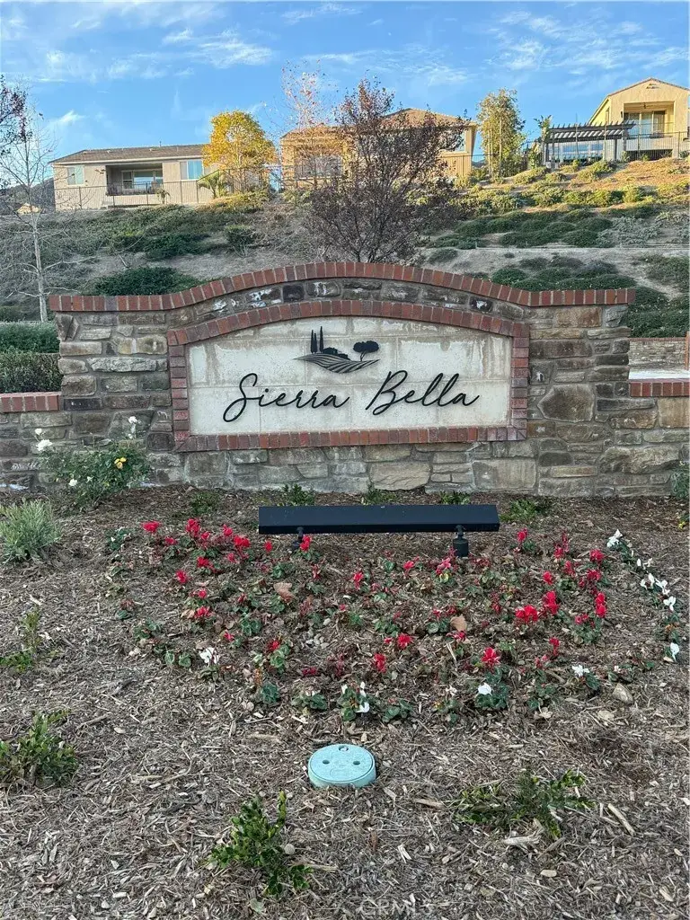 2690 Santa Fiora, Corona, CA 92882 - #2