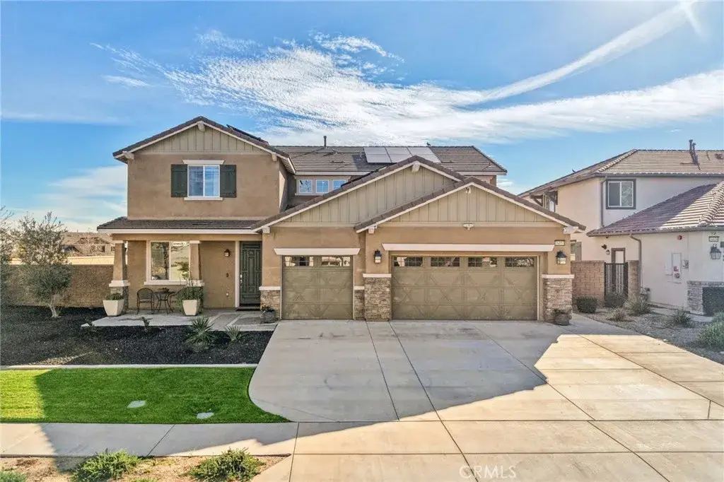 16053 Stevens Lane, Fontana, CA 92336 - Image #1