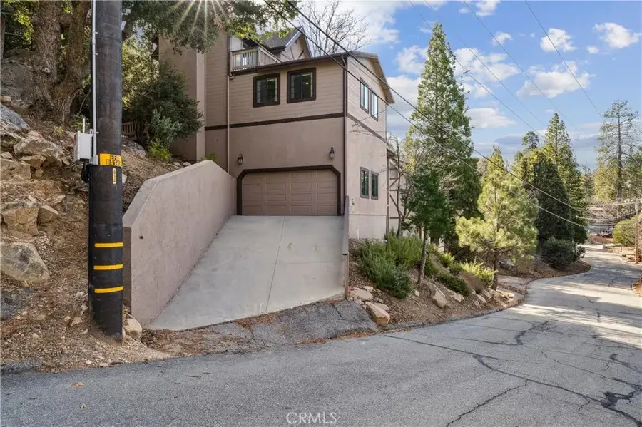 965 Sandalwood Drive, Lake Arrowhead, CA 92352 - #3