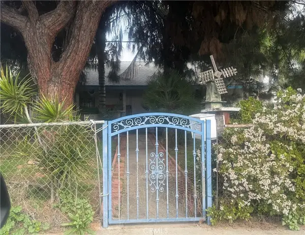 511 W Phillips, Pomona, CA 91766