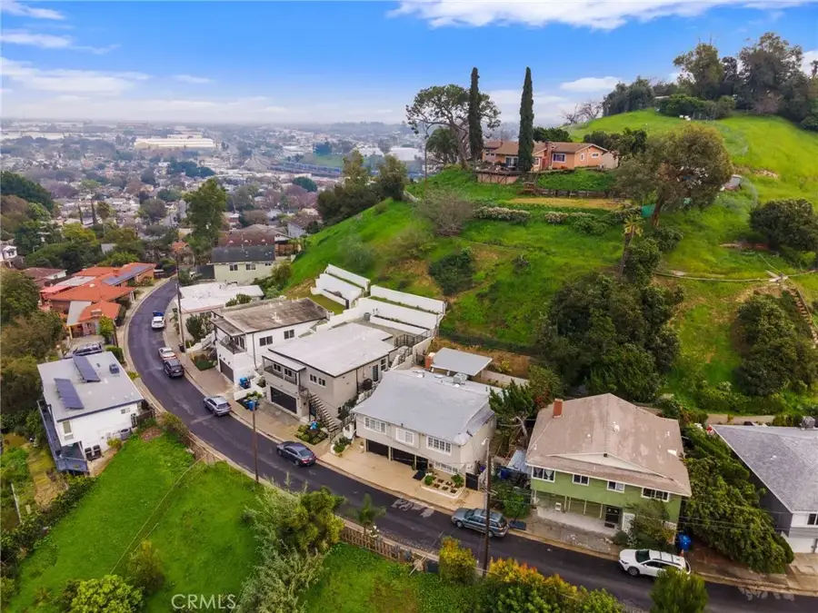 2639 Round, Los Angeles, CA 90032 - #3