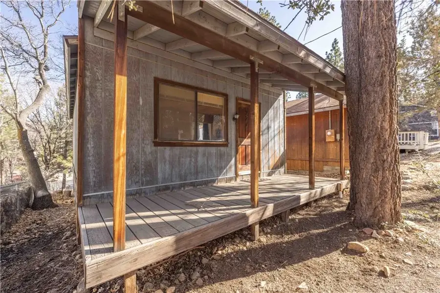 269 Imperial, Sugarloaf, CA 92386 - Image #2