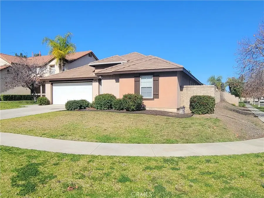 457 Minaret, Corona, CA 92881 - Image #2