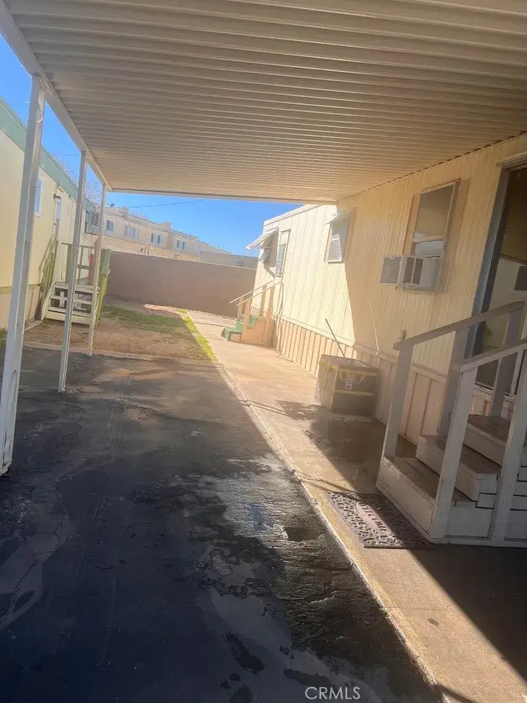 16473 Green Tree, Victorville, CA 92395 - Image #2