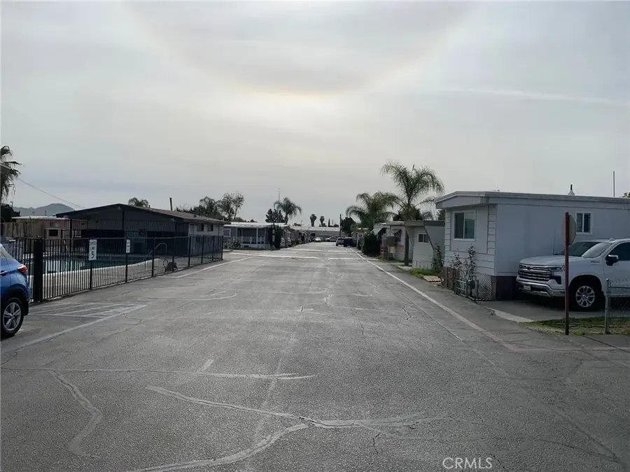 2865 West Rialto Ave #2, Rialto, CA 92376 - #3