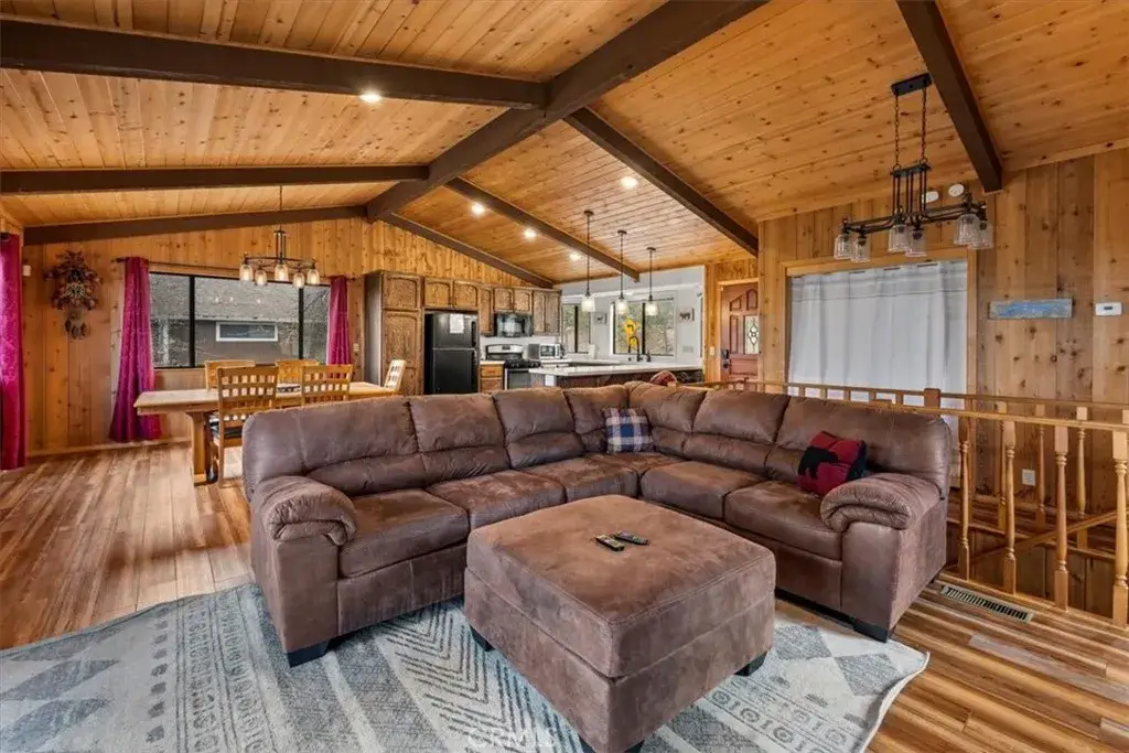 1414 Klamath, Big Bear City, CA 92314 - #1