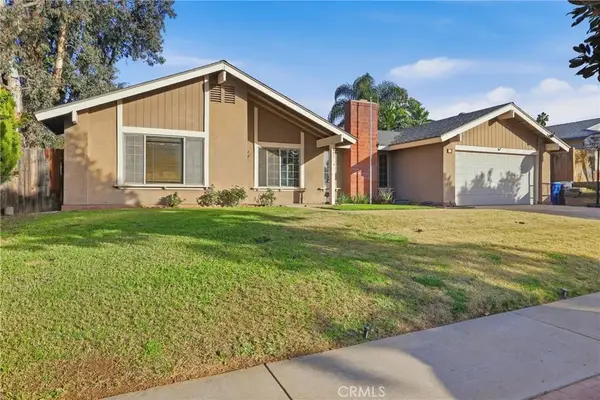 100 Amber Court, Redlands, CA 92374