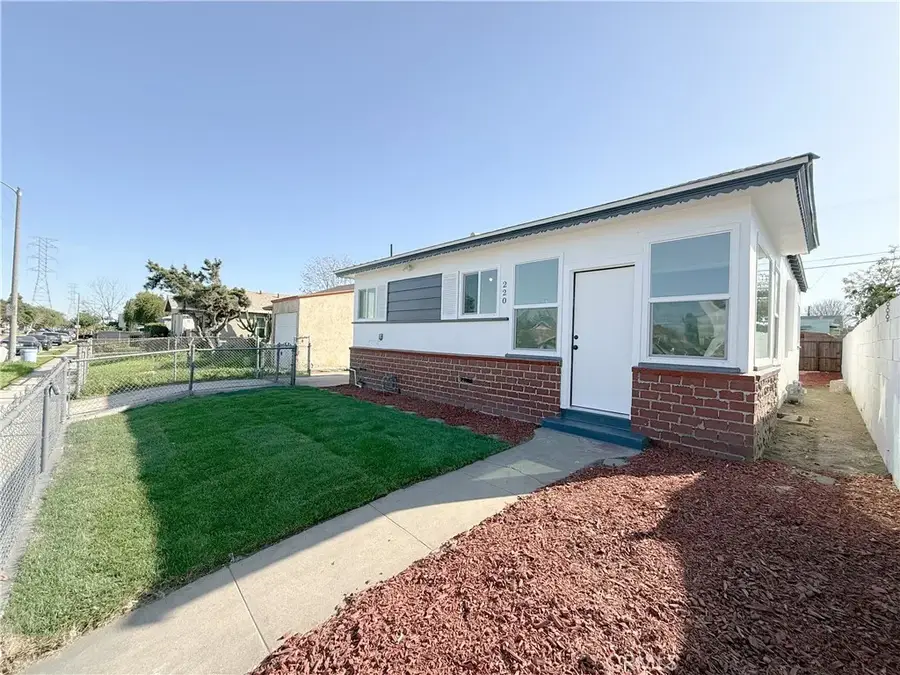 220 W 98th Street, Los Angeles, CA 90003 - #2