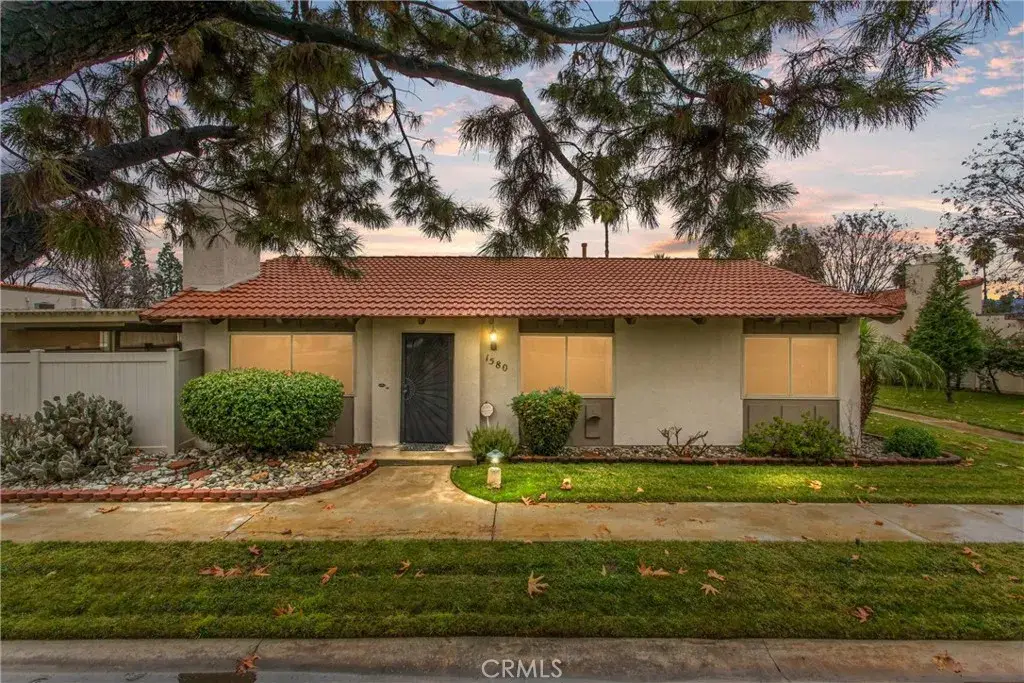 1580 Lisa Lane, Redlands, CA 92374 - #1