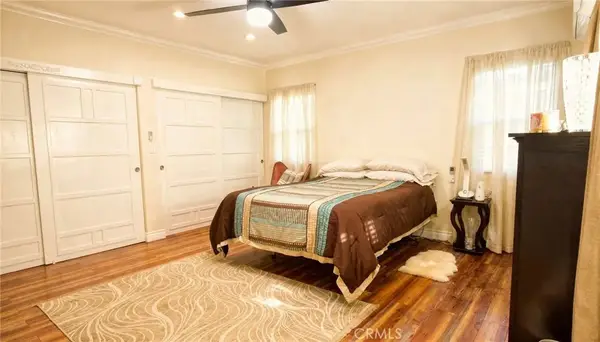 10520 E Zamora Avenue, Los Angeles, CA 90002