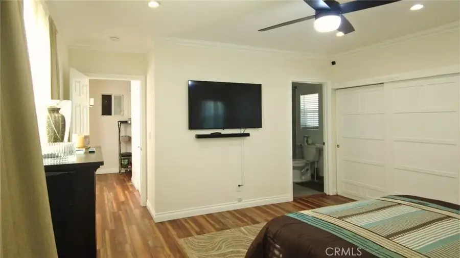 10520 E Zamora Avenue, Los Angeles, CA 90002 - #2