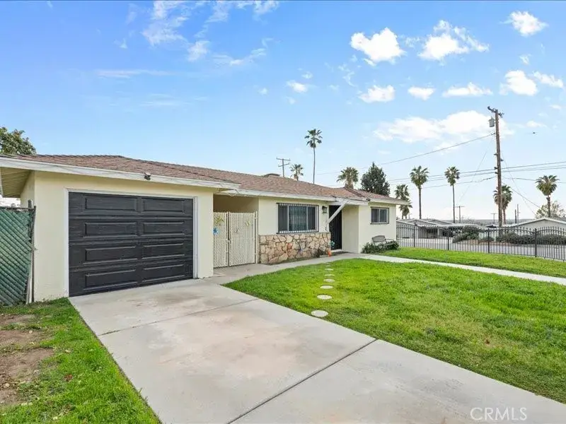 27111 Millar, Highland, CA 92346 - #2