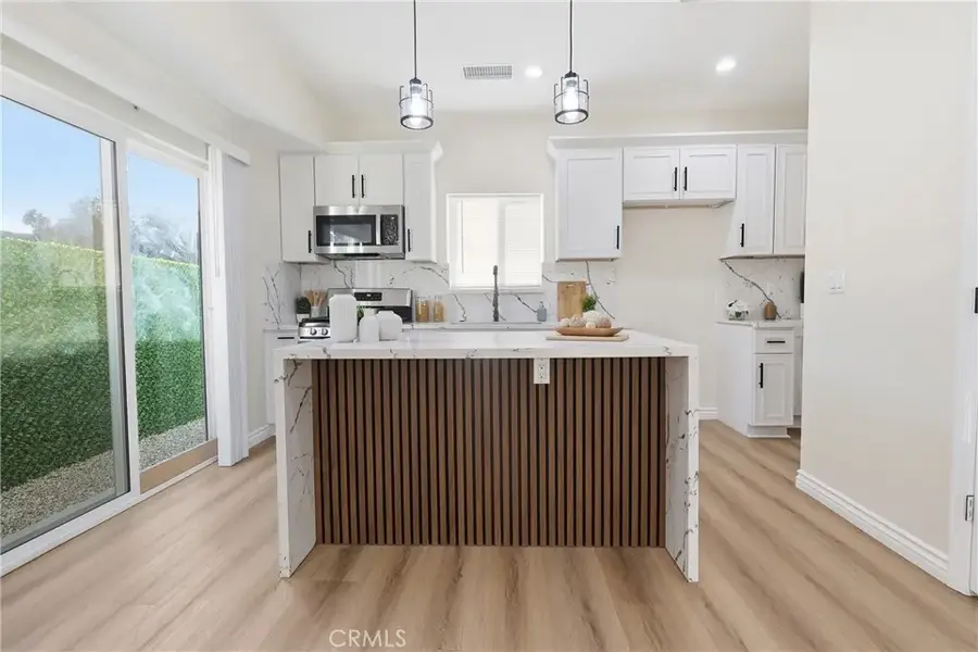 3884 N Mountain View, San Bernardino, CA 92405 - #3