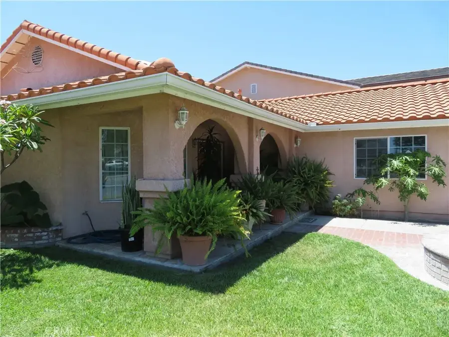 6996 Naomi Avenue, Buena Park, CA 90620 - Image #2