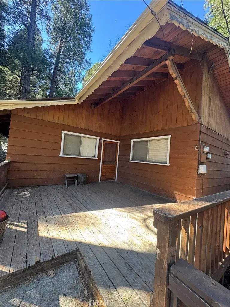 24738 Nestal Court, Crestline, CA 92325 - #2