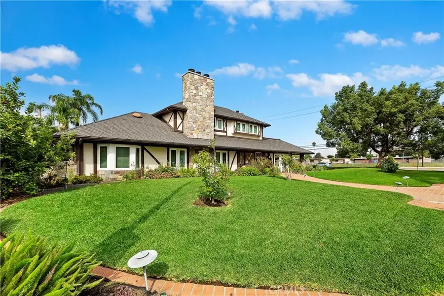 3694 Parkside, San Bernardino, CA 92404 - #3