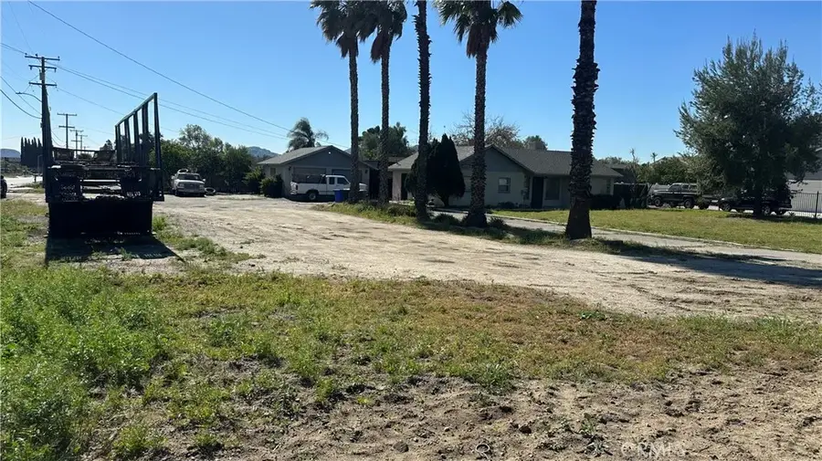 19083 Santa Ana, Bloomington, CA 92316 - #3