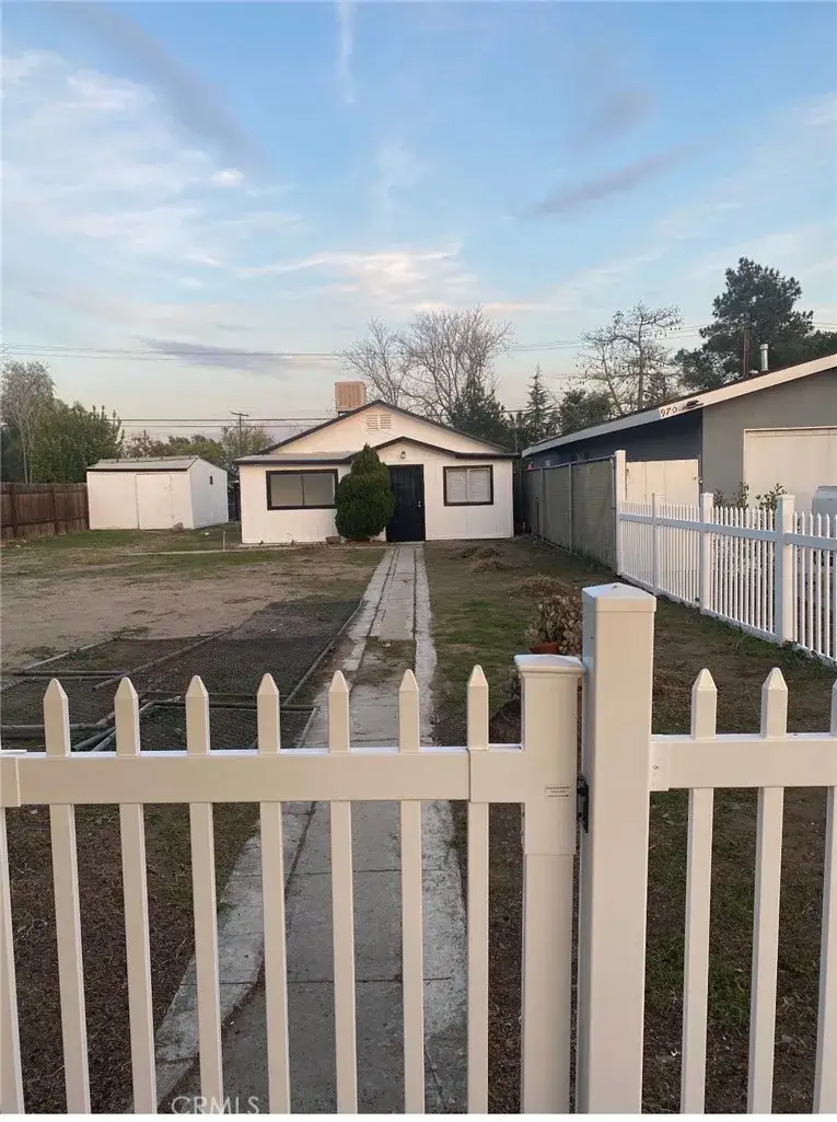 974 Sperry, Colton, CA 92324 - #2