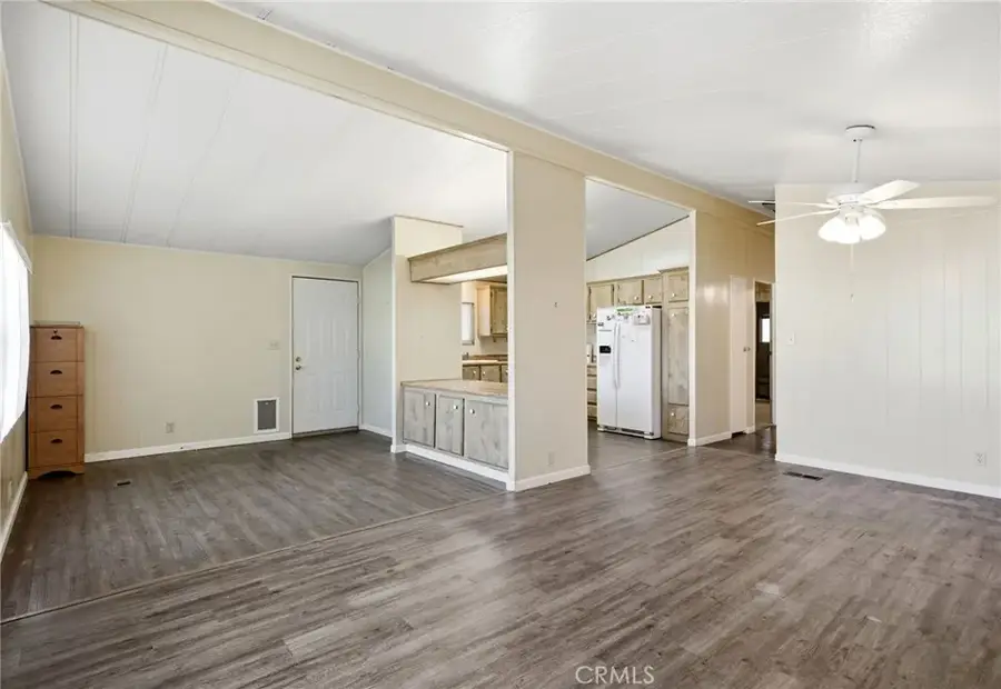 1174 Benbow, Redlands, CA 92374 - #3