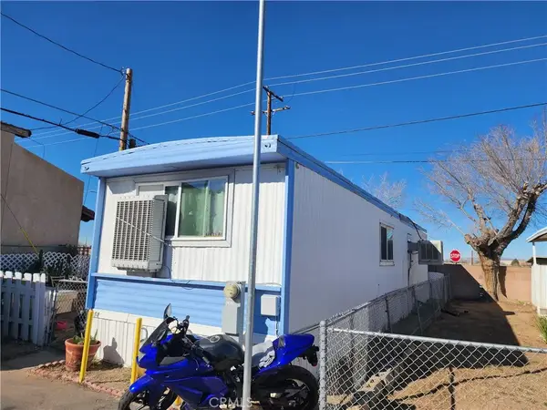 22325 Highway 18, Unit #54, Apple Valley, CA 92307