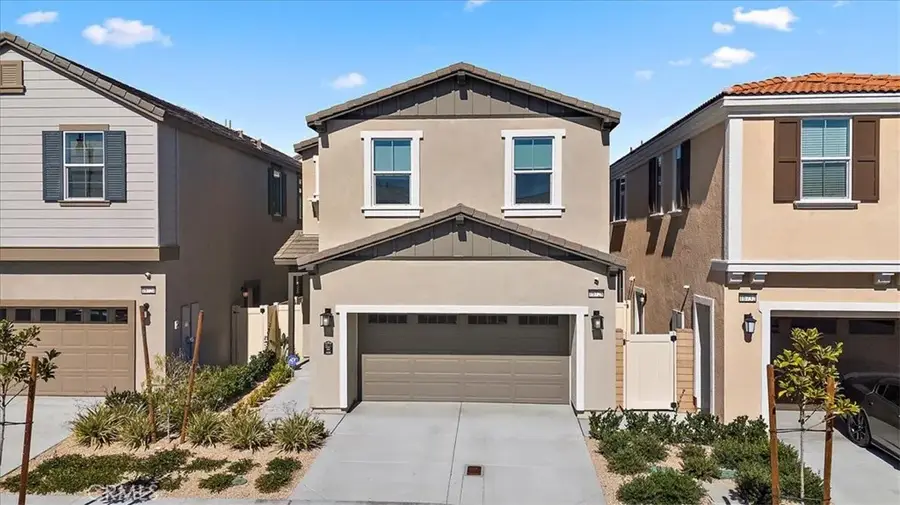 16728 Grapefruit Lane, Fontana, CA 92336 - #2