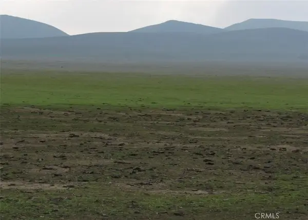 0 043-520-11-00-6 Clover, Lost Hills, CA 93249