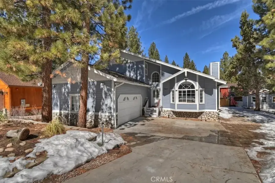 737 E Mountain View, Big Bear City, CA 92314 - #2