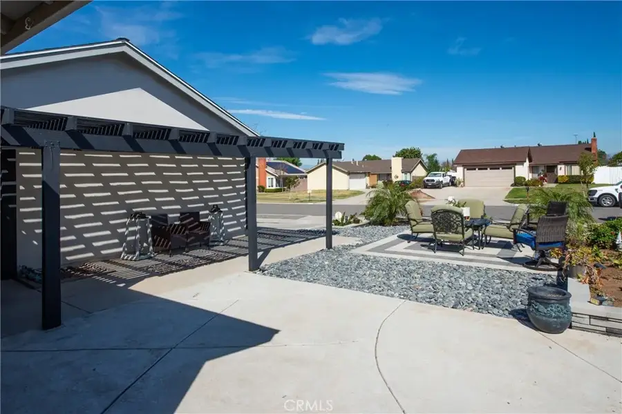 10444 Charleston Drive, Riverside, CA 92503 - #2
