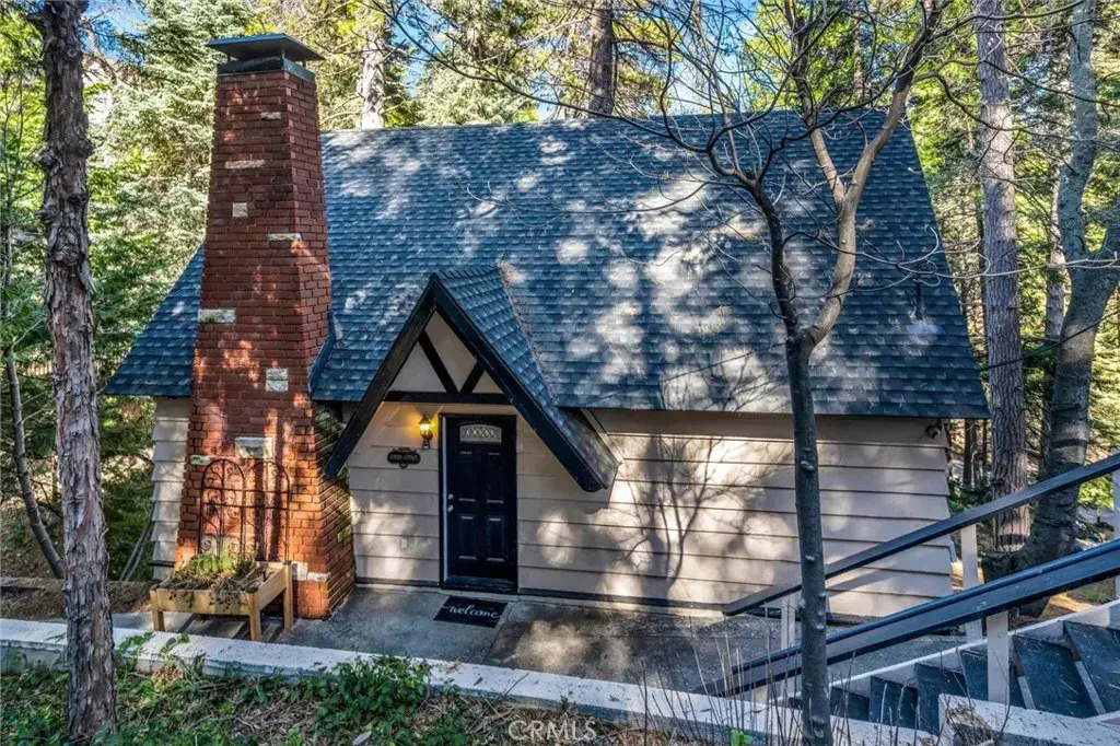 377 Hillside, Lake Arrowhead, CA 92352 - #1